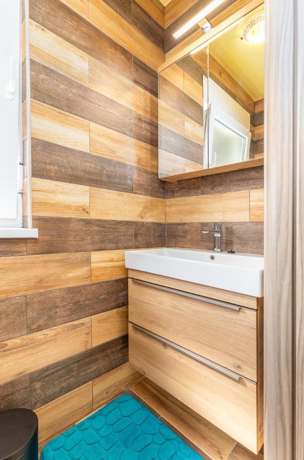 Apartmani Monte Póla Kültér fotó
