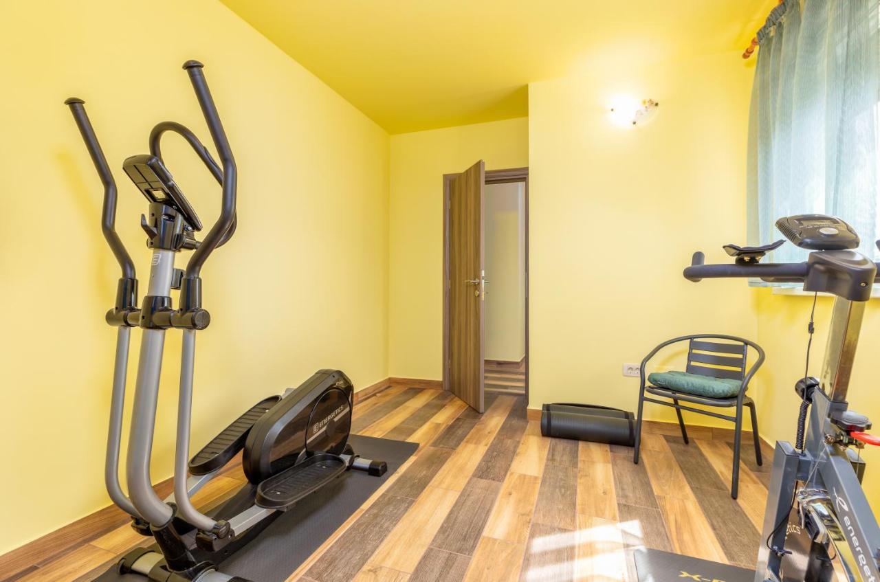 Apartmani Monte Póla Kültér fotó