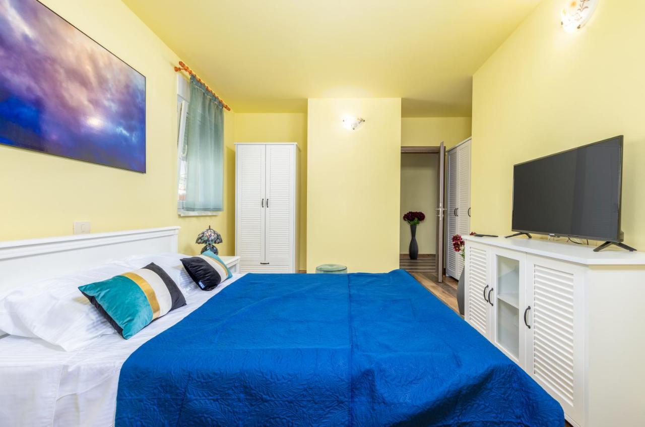 Apartmani Monte Póla Kültér fotó