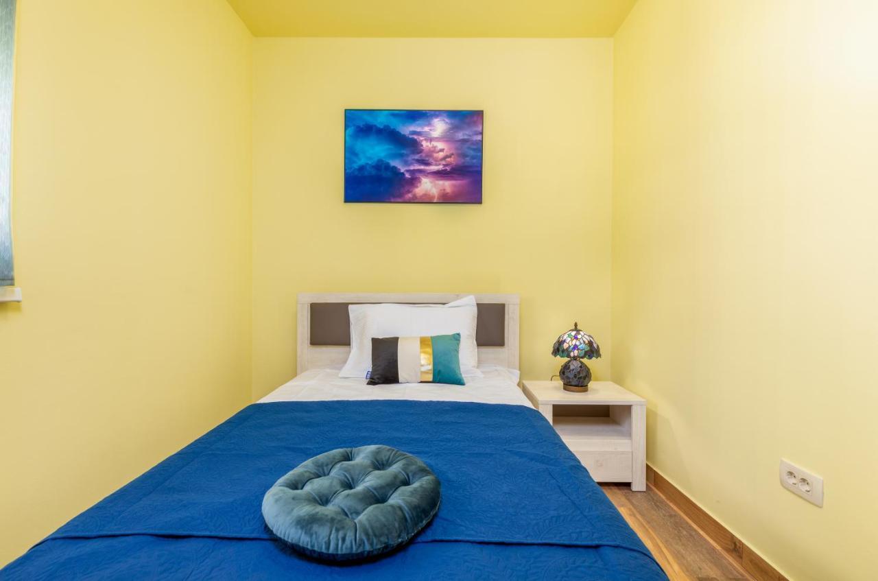 Apartmani Monte Póla Kültér fotó