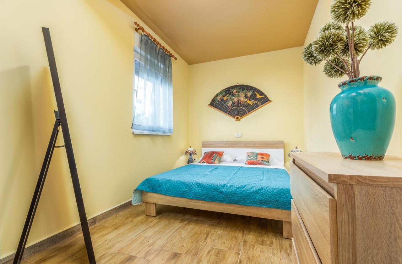 Apartmani Monte Póla Kültér fotó